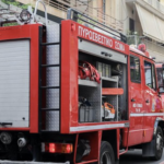 Πυρκαγιά σε διώροφη οικία επί της οδού Αθανασίου Διάκου στην Ελευσίνα